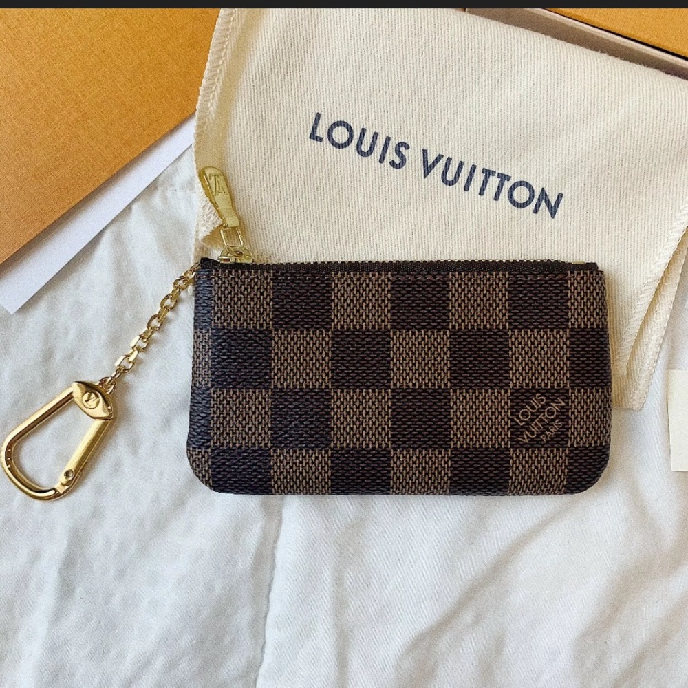 Authentic Louis Vuitton Key Pouch Damier Ebene